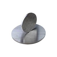 Plaque carrée en acier inoxydable 420 430 de 3 mm d'épaisseur, découpe laser, pliage et poinçonnage sur mesure.
