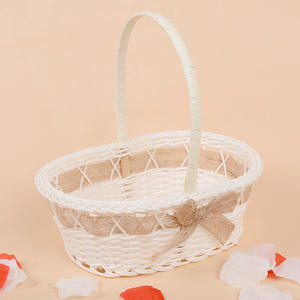 Panier en rotin plastique PP personnalisé, nouveau design, grand panier en forme <span class=keywords><strong>de</strong></span> cœur et <span class=keywords><strong>de</strong></span> cercle pour le <span class=keywords><strong>rangement</strong></span> <span class=keywords><strong>de</strong></span> cadeaux - Product Image 2