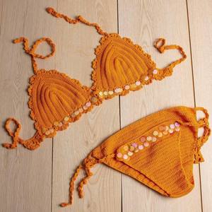 Ensemble de bikini de plage 2 pièces en crochet fait main élégant Maillots de bain pour femmes avec ficelle brodée à la main et décoration florale 3D - Product Image 1
