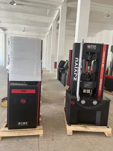 מכונת בדיקה אוניברסלית הידראולית מבוקרת מחשב, מכונת מתיחה אוניברסלית לפי תקן ASTM לרמה 0.5 - Product Image 4