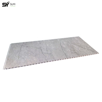 Panneaux muraux en PVC à motif marbré, vente en gros OEM, panneaux décoratifs modernes ignifuges pour usage commercial et résidentiel