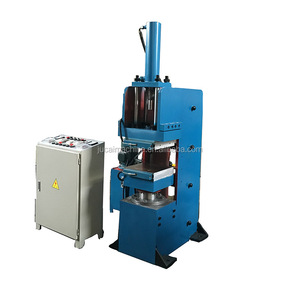 Machine <span class=keywords><strong>de</strong></span> pressage par injection <span class=keywords><strong>de</strong></span> caoutchouc silicone entièrement électrique avec contrôle <span class=keywords><strong>de</strong></span> température PID par micro-ordinateur pour la production <span class=keywords><strong>de</strong></span> durcissement, moteur et pompe - Product Image 5