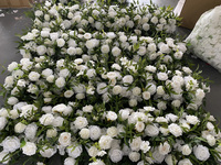 Offre Spéciale : Guirlande de fleurs artificielles roses blanches et gypsophiles en soie pour décoration de table de mariage