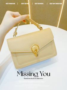 Túi xách thời trang với thiết kế snap kim loại mềm màu trắng kem làm bằng khóa kéo PU đủ đẹp để làm tan chảy Trái tim của bạn - Product Image 5