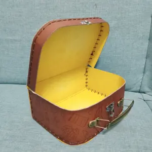 Customizable Cardboard Suitcase Box Packaging Craft Clothing Printed Virgin Wood Pulp Recycled Paper Resin Coating Industrial