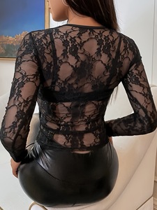 T-<span class=keywords><strong>shirt</strong></span> décontracté en <span class=keywords><strong>dentelle</strong></span> à <span class=keywords><strong>manches</strong></span> <span class=keywords><strong>longues</strong></span> pour femmes chemisier amincissant motif solide coupe ajustée hauts pour femmes - Product Image 4