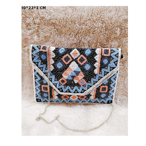 Sac à bandoulière perlé à la mode pour femmes de créateur bohème indien fait à la main soirée Shopping fête pochette géométrique fermeture éclair - Product Image 2