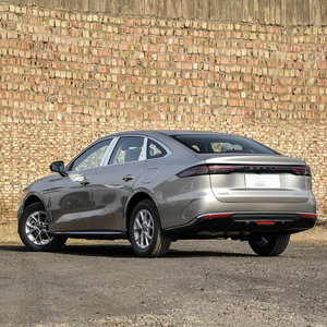 Geely Galaxy E6 Starlight 6 Auto EV, autos nuevos, sedán híbrido eléctrico, vehículo Geely para exportación, volante a la izquierda, distancia entre ejes larga, listo para exportar - Product Image 6