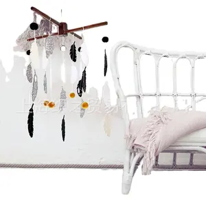 Yenidoğan konfor yatak çan bebek yatağı asılı halka odası dekorasyon tüy rüzgar çan oyuncak hissettim