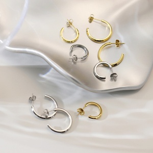 Boucles d'oreilles personnalisées en gros, plaquées or, en acier inoxydable, géométriques, pour femmes - Product Image 4