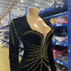 Vestido de Gala Z2223 em Veludo com Pedrarias Elegante para Eventos Noturnos Atacado - Product Image 2