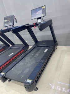 Tapis de course motorisé sans fil avec projection d'écran, nouveau modèle commercial pour usage en salle de sport, conception électrique pliable, Heart - Product Image 2
