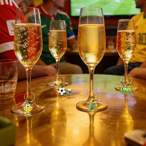 Segnaposto per bicchieri da vino per tifosi di calcio, mini anelli identificativi per tazze con bandiere per feste, partite, ciondoli per bottiglie di birra, souvenir - Product Image 4