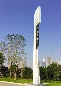 Large Guide Pylon Sign Vertical Parking Road Signboard Outdoor Electronic Signs Custom Led Sign