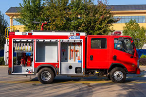 <span class=keywords><strong>Camion</strong></span> de pompiers compact 4x2 avec mini réservoir d'eau de 3000L pour les interventions d'urgence incendie à petite échelle dans les écoles et les communautés - Product Image 2