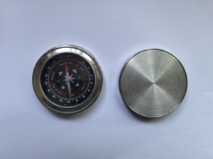 Brújula de Acero Inoxidable de 75 mm para Exteriores con Buscador de Norte Bilingüe, Pequeño Regalo, Pantalla de Esfera, Puntero, Herramienta de Navegación Magnética de Metal - Product Image 2