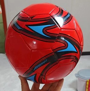 Ballon de football de taille officielle 5 en PU de haute qualité, cousu à la machine, pour l'entraînement et les matchs sportifs, prix d'usine - Product Image 3