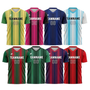 高品质足球队服定制全套球衣和短裤，适合男、女和青少年团队发展计划 - Product Image 1