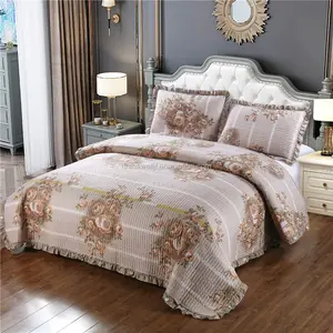 Queen/Full Size 3-Piece Quilt Set Coverlet Lightweight Design for Spring and Summer 1 Quilt and 2 Pillow Shams bedding