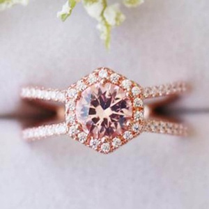 แหวนหมั้นเงินแท้ทรงหกเหลี่ยมประดับมอร์แกไนต์ดีไซน์ใหม่ - Product Image 3