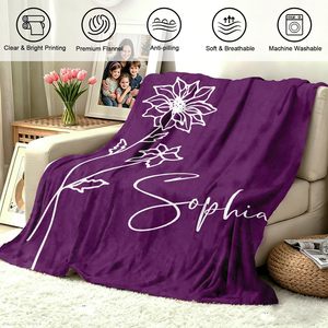 Manta de Franela Personalizada KUKULIKI, Moderna, Lavable a Máquina, con Nombre y Diseño Floral, Regalo para Mamá, Rectangular - Product Image 5