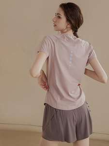 T-shirt de sport décontracté à coupe ample pour femmes O-Neck Woven Fabric Short-Sleeved Sweat Fitness Clothing Running Yoga Wholesale Supply - Product Image 2