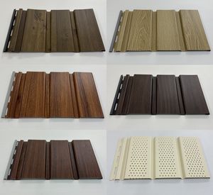 Panneau <span class=keywords><strong>de</strong></span> vinyle <span class=keywords><strong>PVC</strong></span> <span class=keywords><strong>de</strong></span> stratification <span class=keywords><strong>de</strong></span> haute qualité Rainure <span class=keywords><strong>Ventilation</strong></span> intérieure Ouverture Avant-toit Soffite Panneaux <span class=keywords><strong>de</strong></span> plafond - Product Image 4