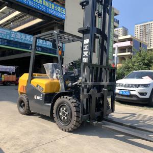 NWE LIUGONG 3.5TON carretilla elevadora diésel 4,5 M con mástil de dos etapas carretilla elevadora de cambio lateral - Product Image 3