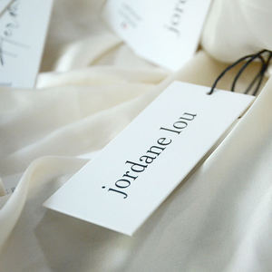 Étiquettes suspendues personnalisées écologiques en papier imprimé avec nom et logo pour vêtements, sacs, chaussures - Étiquettes de prix - Product Image 2