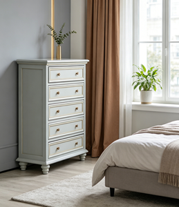 Commode traditionnelle blanche à 6 tiroirs avec poignées dorées pour le rangement de la chambre - Product Image 2