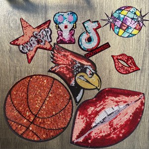 Tùy Chỉnh Nhiệt Báo Chí Sequins Vá Bóng Đá Đội Logo Sắt Lấp Lánh Trên Đính Thêu Cho Quần Áo Áo Khoác Nhà Sản Xuất - Product Image 4