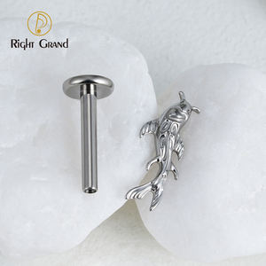 एएसटीएम एफ136 टाइटेनियम कोई फिश कार्टिलेज इयररिंग टिनी ट्रैगस स्टड हेलिक्स शंख फ्लैटबैक पियर्सिंग 16जी पशु शरीर आभूषण - Product Image 2