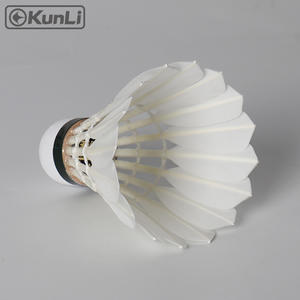 Volants de Badminton Professionnels Kunli Classe A Super Durables en Plumes <span class=keywords><strong>d</strong></span>'<span class=keywords><strong>Oie</strong></span> pour Tournois - Product Image 5