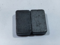 Source de bloc de ferrite d'aimants industriels haute performance 75*30*10 pour les matériaux magnétiques permanents