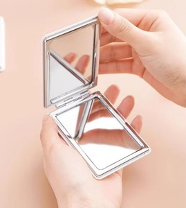 <span class=keywords><strong>Espejo</strong></span> de Maquillaje Compacto de Bolsillo Plegable de Doble Cara con Aumento de 1x/3x, <span class=keywords><strong>Espejo</strong></span> de Viaje Portátil con Ampliación - Product Image 4