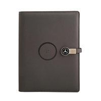Nouveau cahier A5 à charge sans fil tendance avec boucle d'affichage du logo LED Clé USB cachée et batterie externe intégrée de 8000mAh