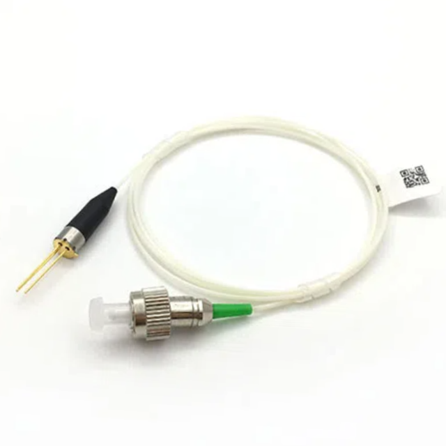 1550nm 10Gb/s 10mW DFB Laser Diode Module with FC/APC Connector 10GHz Bandwidth and Built-In InGaAs Pin Monitor