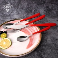 Cuillère à dîner en acier inoxydable 410 de qualité supérieure avec manche en plastique rouge – Ensemble de couverts pour sublimer la mise en scène de la table et laisser une touche de mode