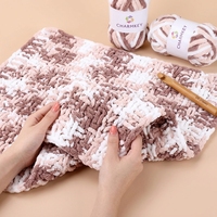 Fil à tricoter chenille épais et volumineux 7-8 mm d'épaisseur, 100 % polyester, velours chenille pour le crochet et le tricot à la main des pulls