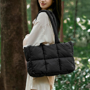 Moda personalizada nuevo diseño bordado a cuadros abajo señoras bolso de hombro de gran capacidad señoras bolso de mano señoras bolso - Product Image 3