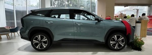 Nouvelles voitures à l'exportation Geely Boyue L SUV 2.0TD 1.5TD Boyue L Geely Starray 2026 2025 2023 Certificat d'origine RORO Hauteur de passage au sol - Product Image 4