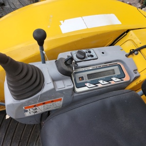 Utilisé Kubotaa U-35-3S mini en caoutchouc type pelle; Utilisé U-35-3S/U-30-3S mini pelle sur chenilles en excellent état de fonctionnement - Product Image 4