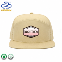 2026 Nieuw ontwerp op maat gemaakte hiphop flat brim baseballcap met ademende gaten, verstelbare achterkant, voor heren, sport, golf, met aangepast logo