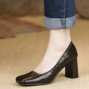 รองเท้าโลฟเฟอร์หนังพื้นนิ่มพรีเมียม สไตล์เจ้าสาว สวมใส่ง่าย แฟชั่นมาแรงปี 2026 ฤดูร้อน-ใบไม้ร่วง สไตล์ฝรั่งเศส แมรี่เจน ส้นสูงลำลอง - Product Image 4