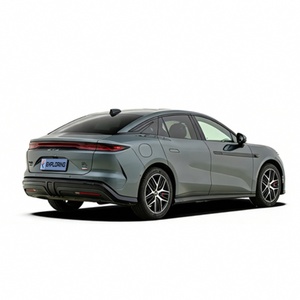 BYD Han L DM-p AWD Ibrida Berlina Edizione Flagship 2025 con LiDAR L2+ ADAS, 0-100 km/h in 3,7s, Alte Prestazioni, Autonomia 401-500 km, Lusso - Product Image 3