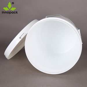 Cubo de Plástico Reciclable Innopack Blanco de 16L con Tapa para Uso Doméstico y Comercial - Product Image 6