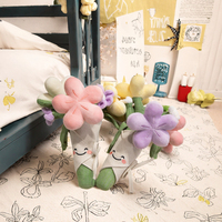 Jouet de peluche en forme de pingouin avec fleur de marguerite en pot, pour enfants et femmes, rempli de coton PP, en maille, ours anti-stress, excellent