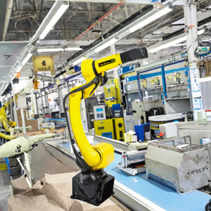 Bras robotisé FANUC M-10iD/12 à six axes d'occasion pour soudage, polissage et palettisation avec composant moteur principal IP54 380V 1.5KW - Product Image 2