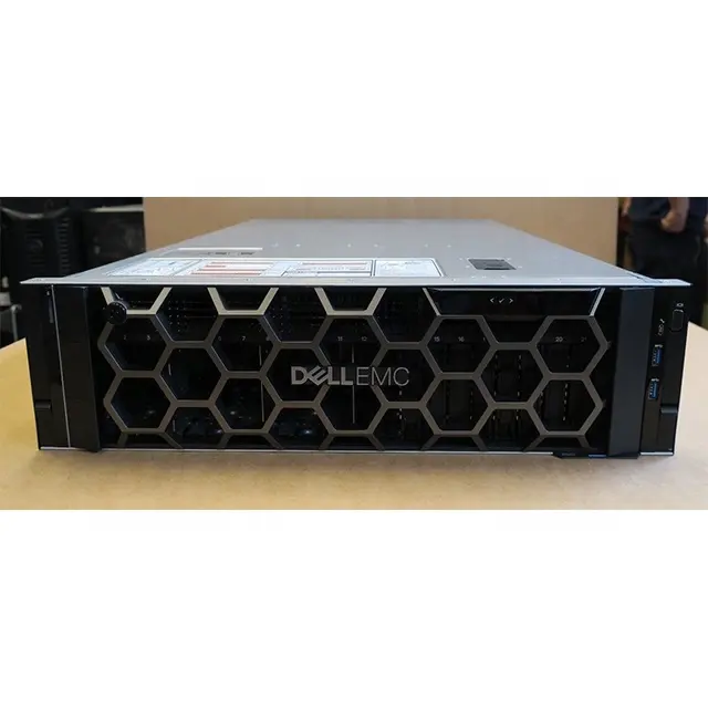Dell PowerEdge R840 चेसिस इंटेल xeon सोने 6240 2U नेटवर्क रैक सर्वर