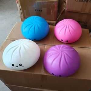 Jouet Squishy Géant 25 cm en Forme de Boulette Vapeur et de Dumpling, en TPR et Farine, Mignon, Sensoriel, Anti-Stress, Cadeau pour Enfants et Adultes - Product Image 1